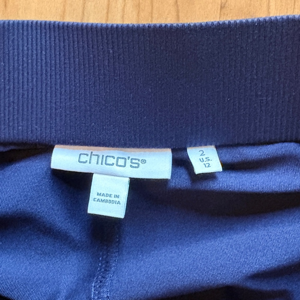 Chico’s Navy Blue Pleated Hem Tennis Golf Skort L/12 - Picture 4 of 6